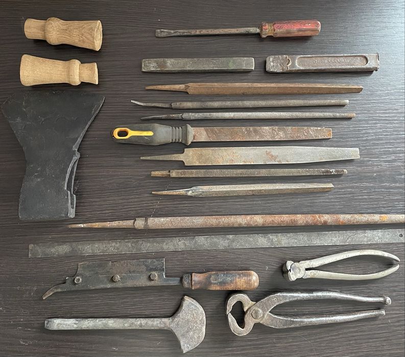 Щипцы шлицовка напильник молоток ключ балонный зубило линейка вороток