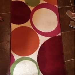 Tapete 
Dimensões: 1,20 mt por 60 cm