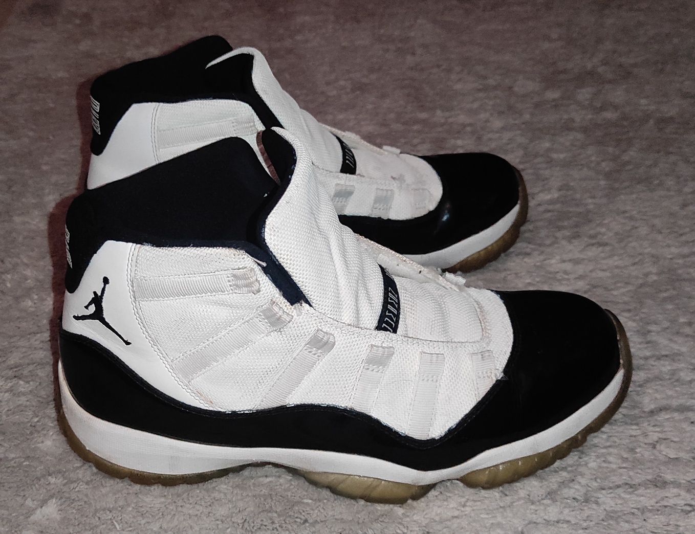 Jordan 11 concord (2011)