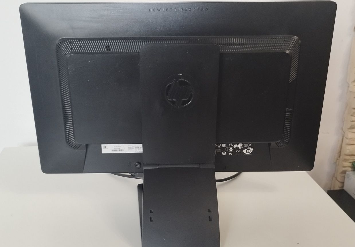 Monitor HP Elitedisplay E231
