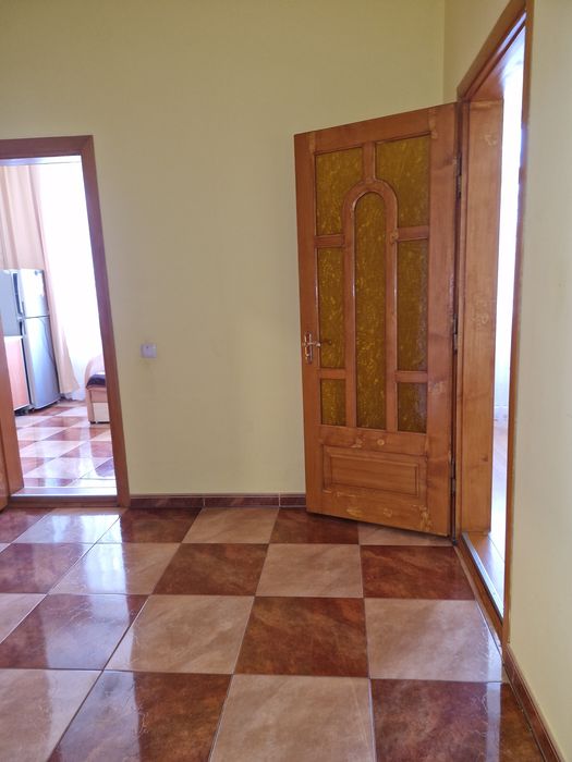 Вільна  з 12.11.Героїв Майдану , ТЦ Майдан.і