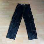 Spodnie cargo marki Pull&Bear