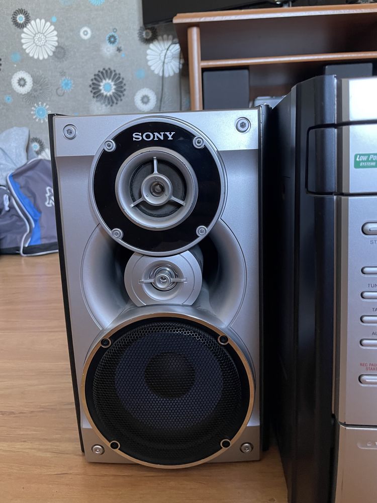 sony HCD-RG170 wieża z kolumnami