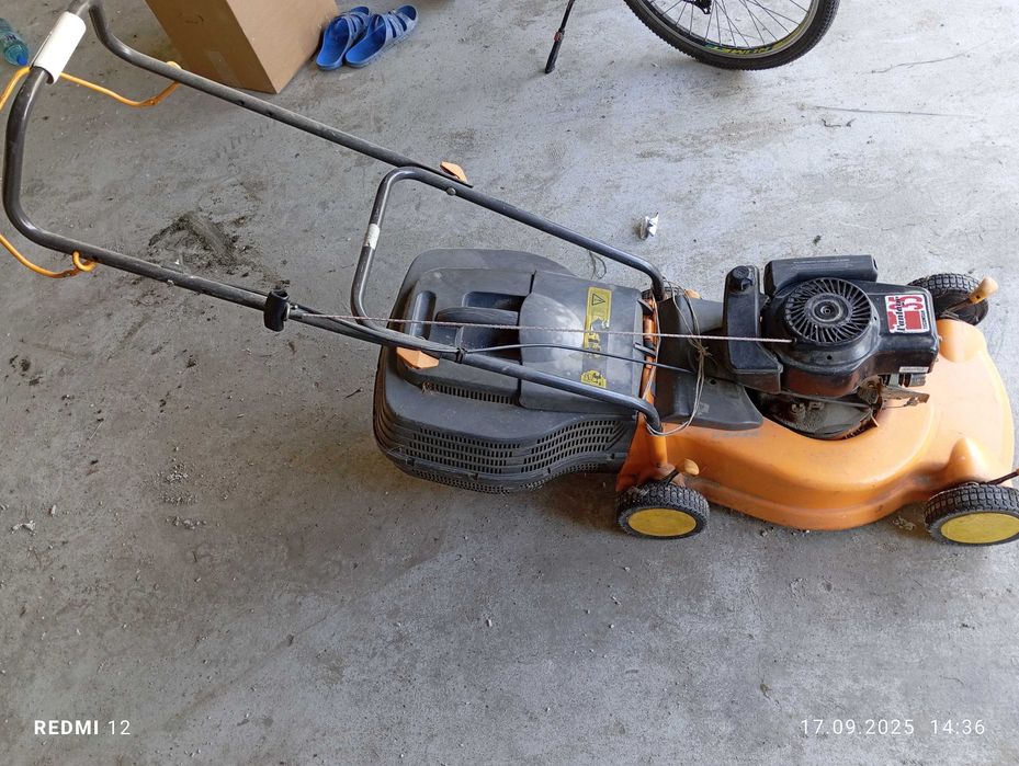 Sprzedam kosiarke tecumsech