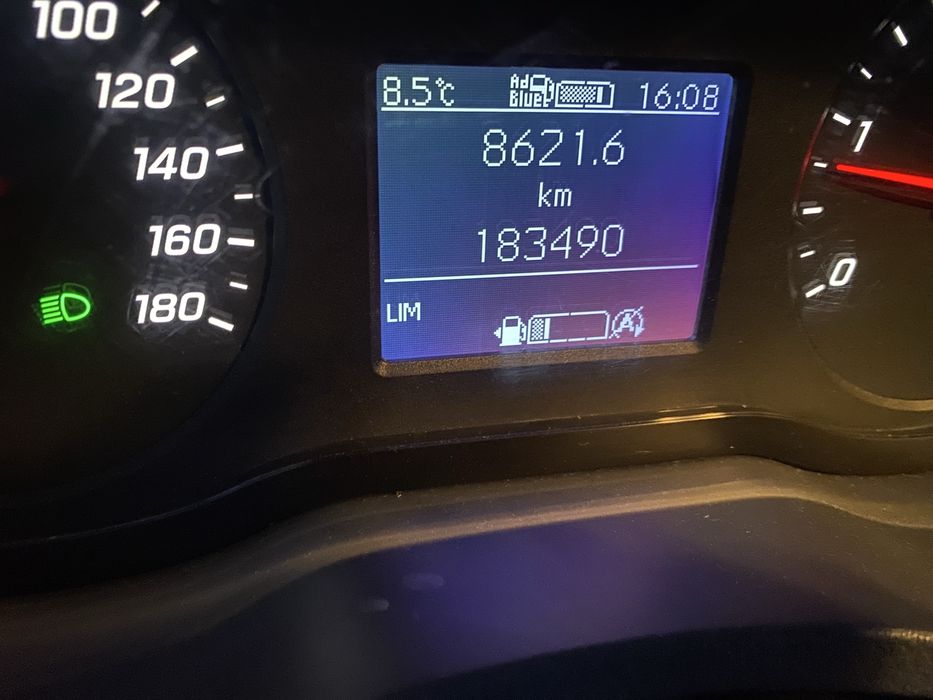 Мерседес спрінтер 2020 року Максі