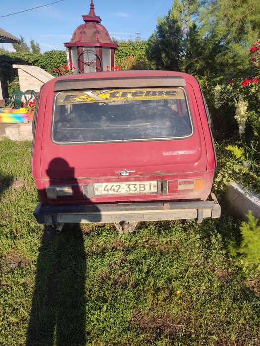 Ваз нива 2121  мотор 1.5