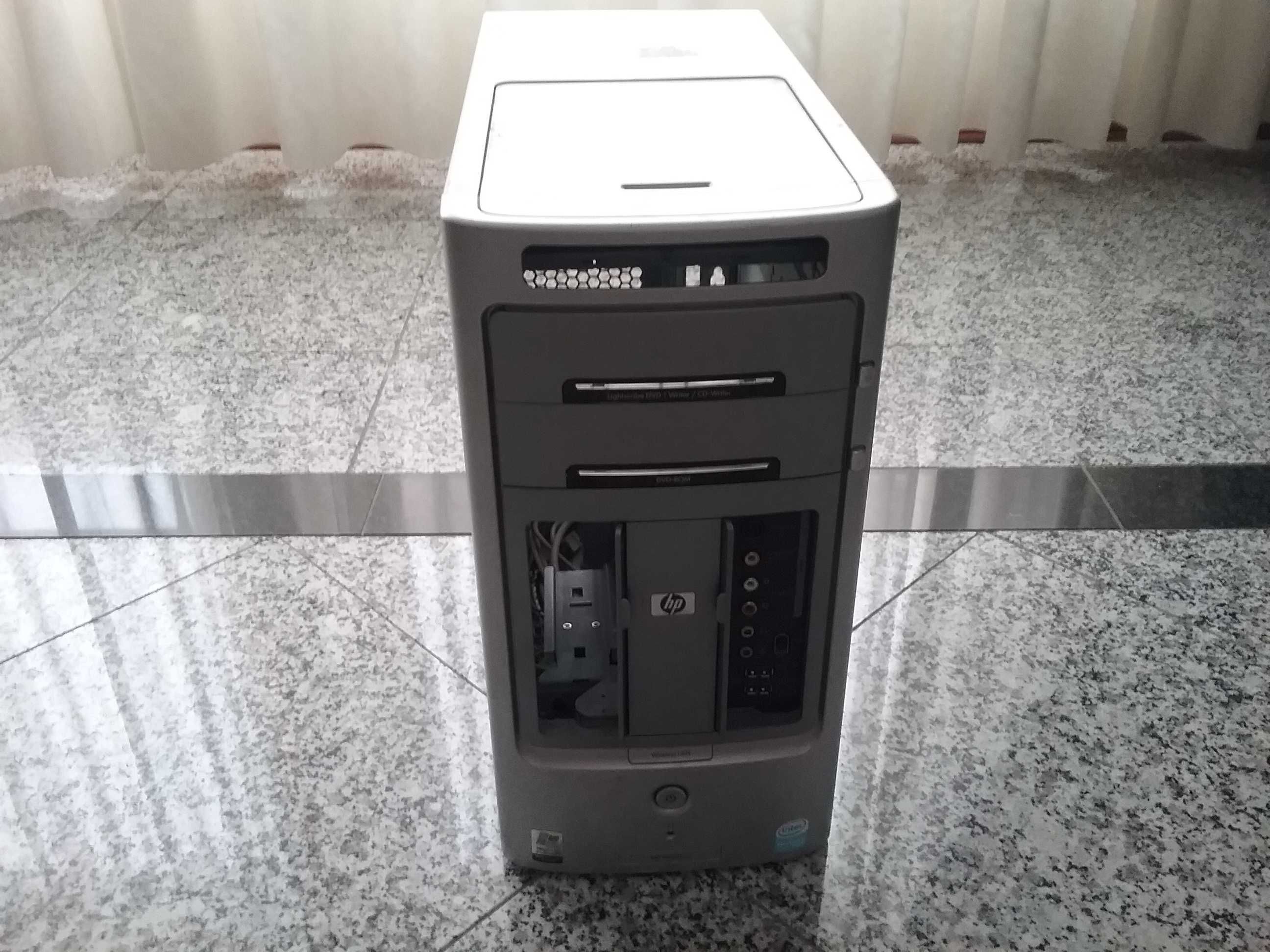 Torre para computador hp