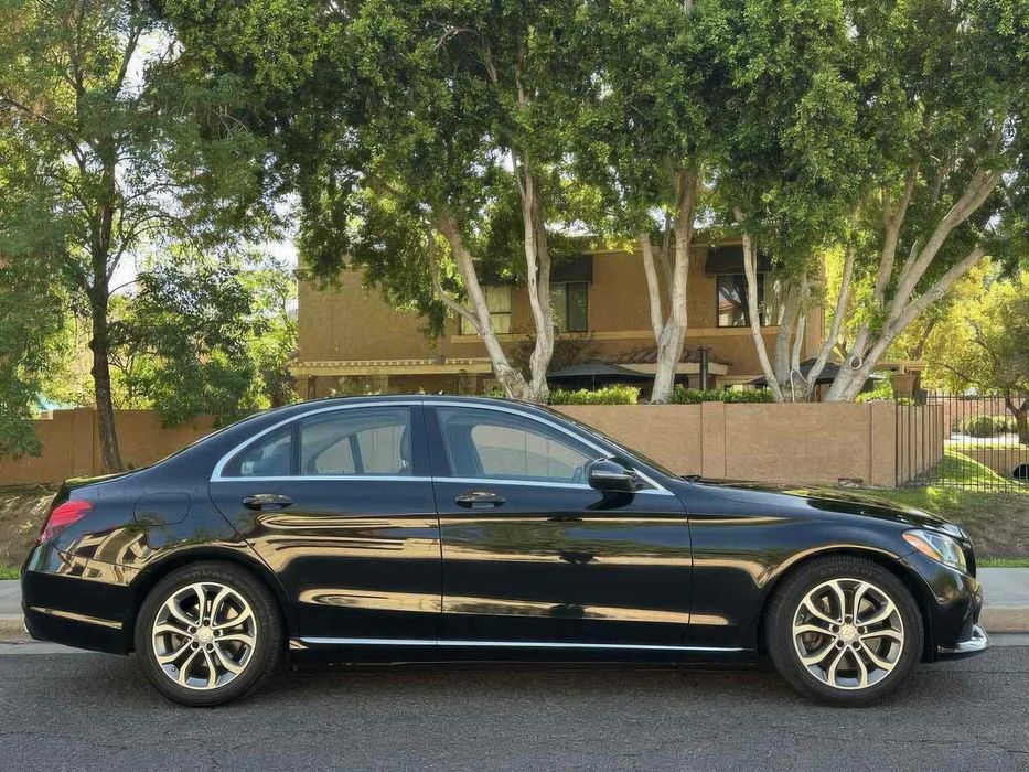 Mercedes-Benz C-Class C 300      2017