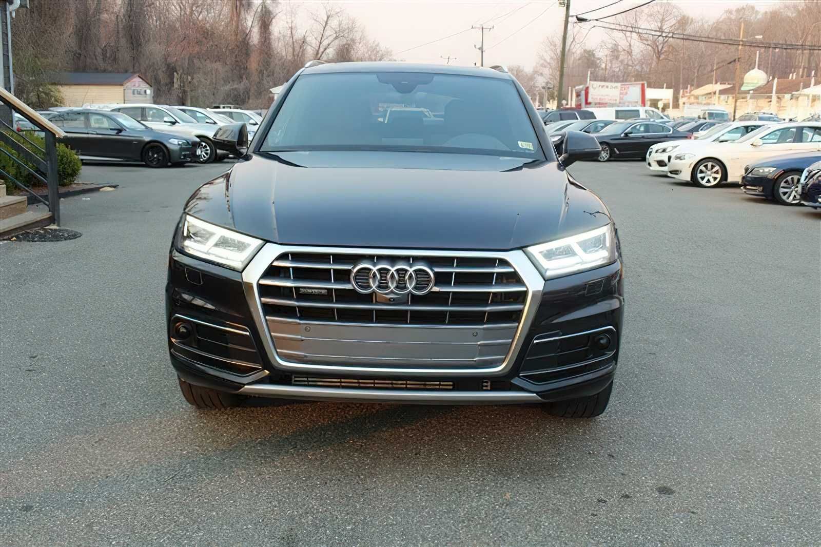 Audi Q5 2019 Black