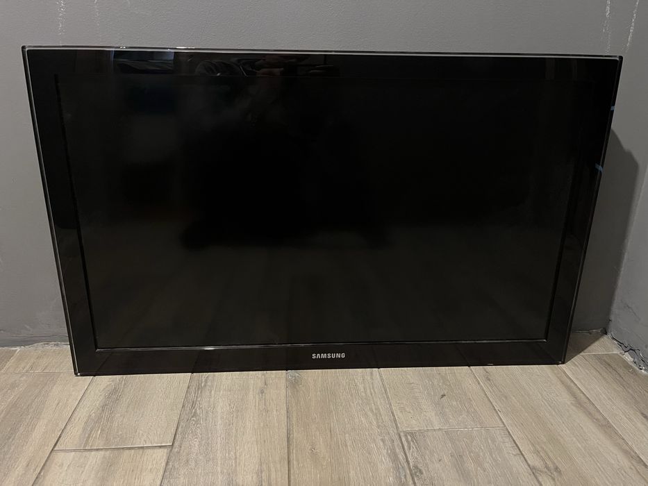 Плазма Samsung 40 дюймів