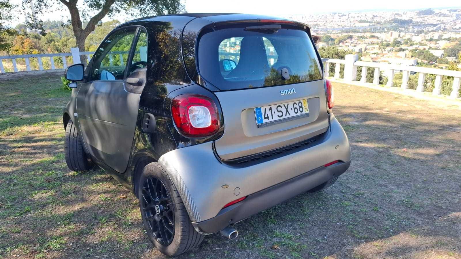 Smart ForTwo 0.9Turbo-90 cv, automática, 2017, gasolina, V.N. de Gaia