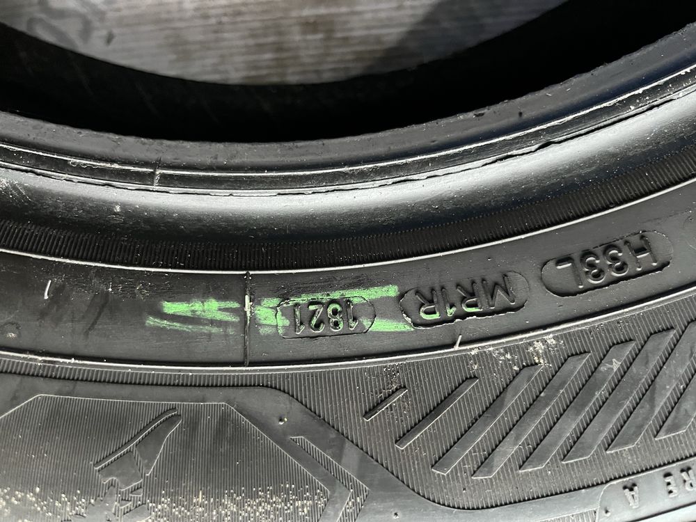 1szt. 235/55/18 Goodyear EfficientGrip Performance 2 SUV  2021 rok