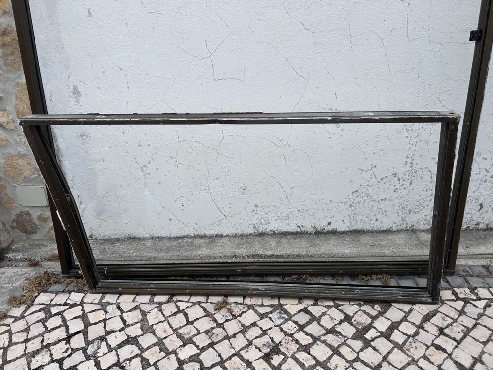 Janelas e sacada