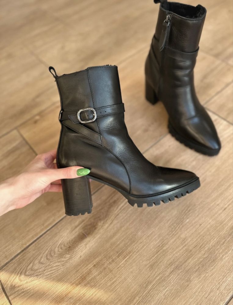Damskie Kozaki Massimo Dutti