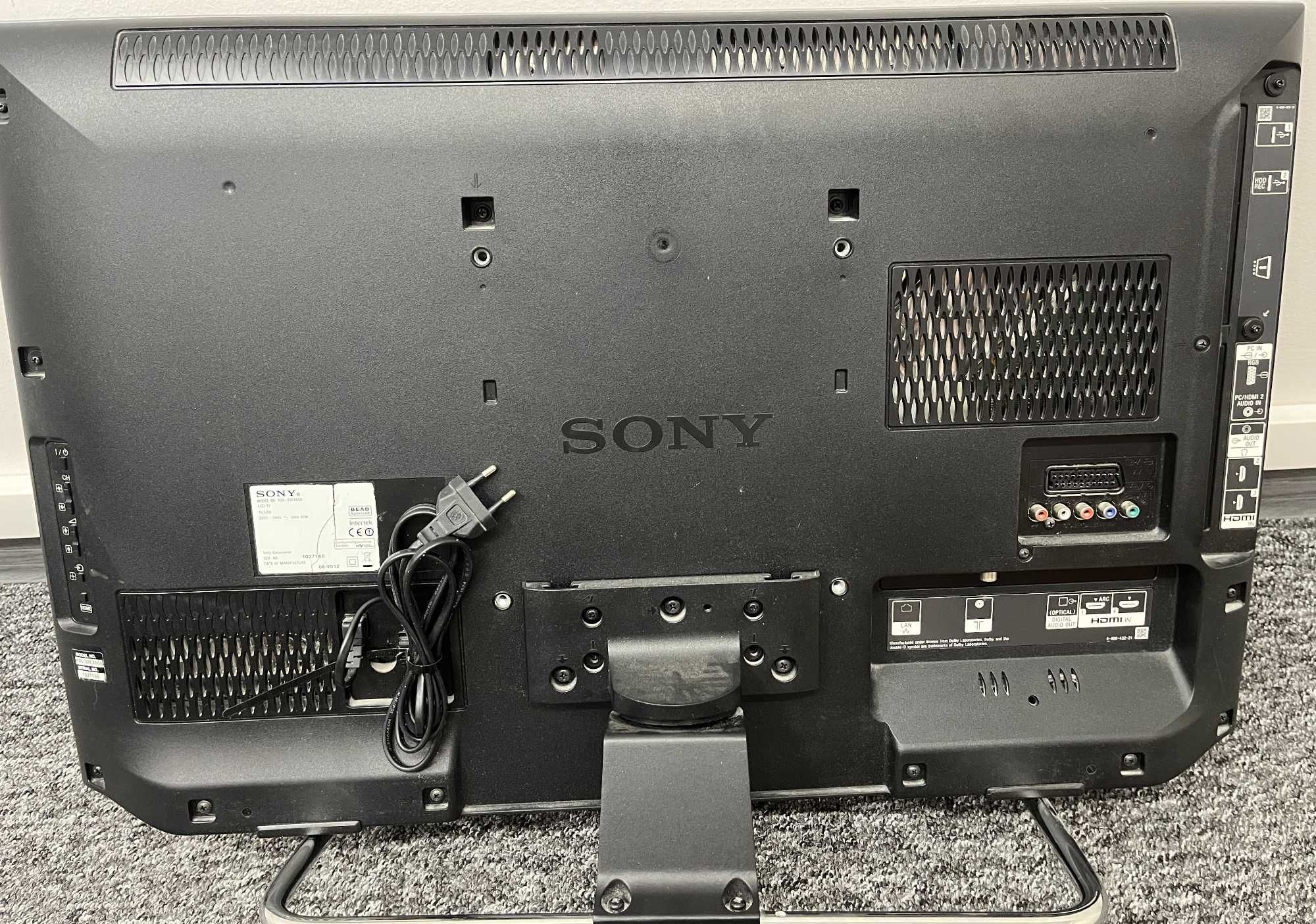 TV 32" Sony - uszkodzony