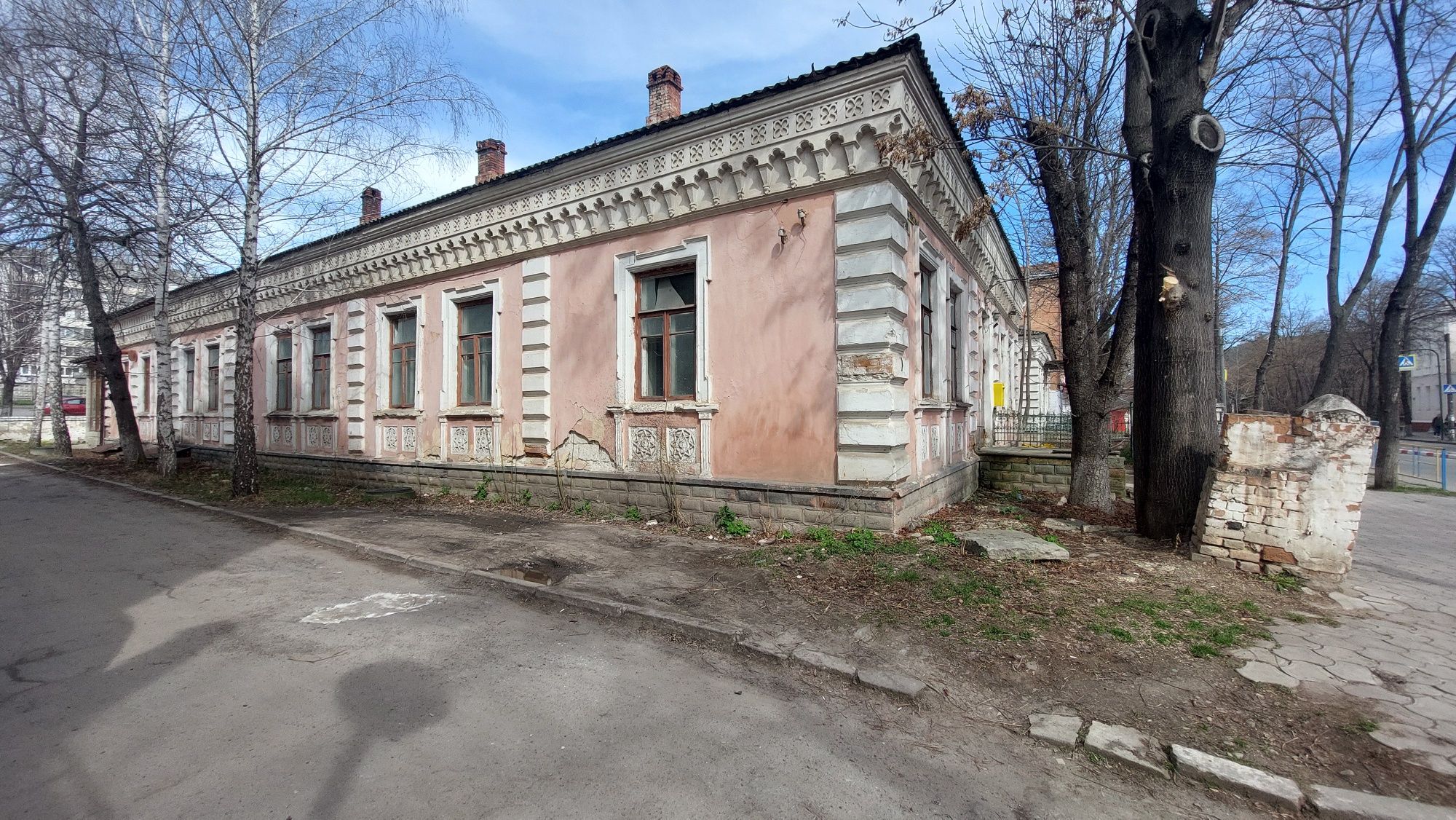 Продам квартири. Вул.Київська,41.