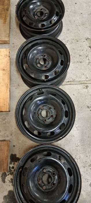 Felgi stalowe 15cali Rozstaw śrub 5×100