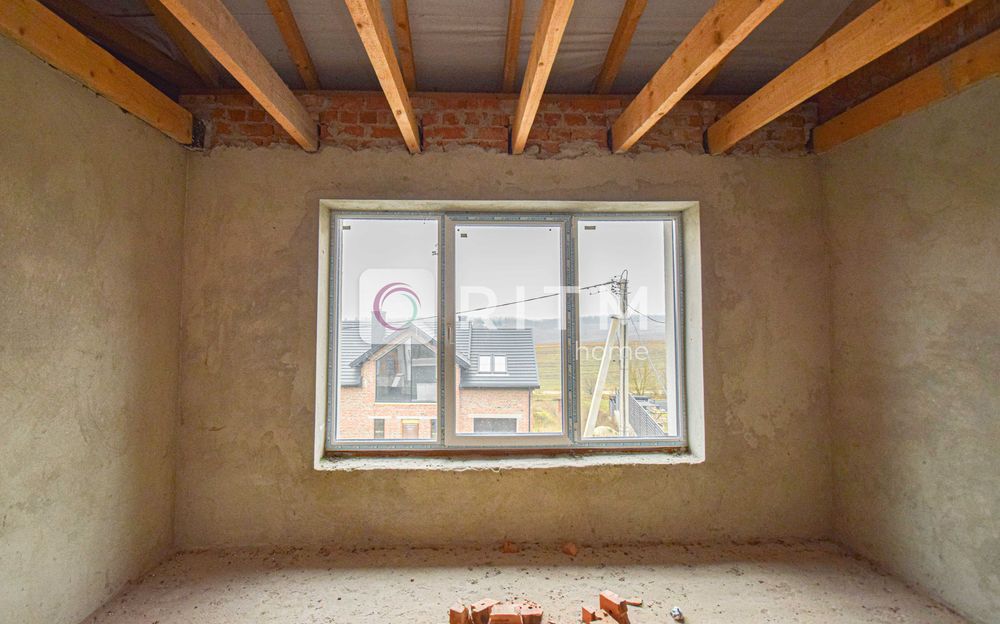 Продаж таунхаусу в престижному районі — Кутківці, вул. Батьківського