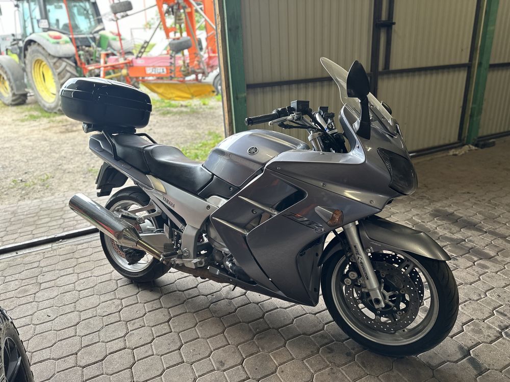 Yamaha FJR 1300 stan bdb 2003r