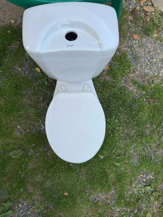 Продам унітаз стан на фото гарний