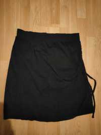 Czarna elastyczna spódnica rozmiar 44