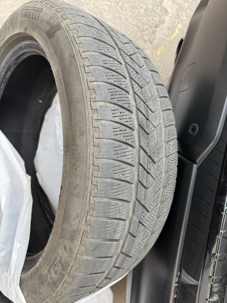 Продам резину, зима шинны  Pirelli Scorpion 245/50/20
