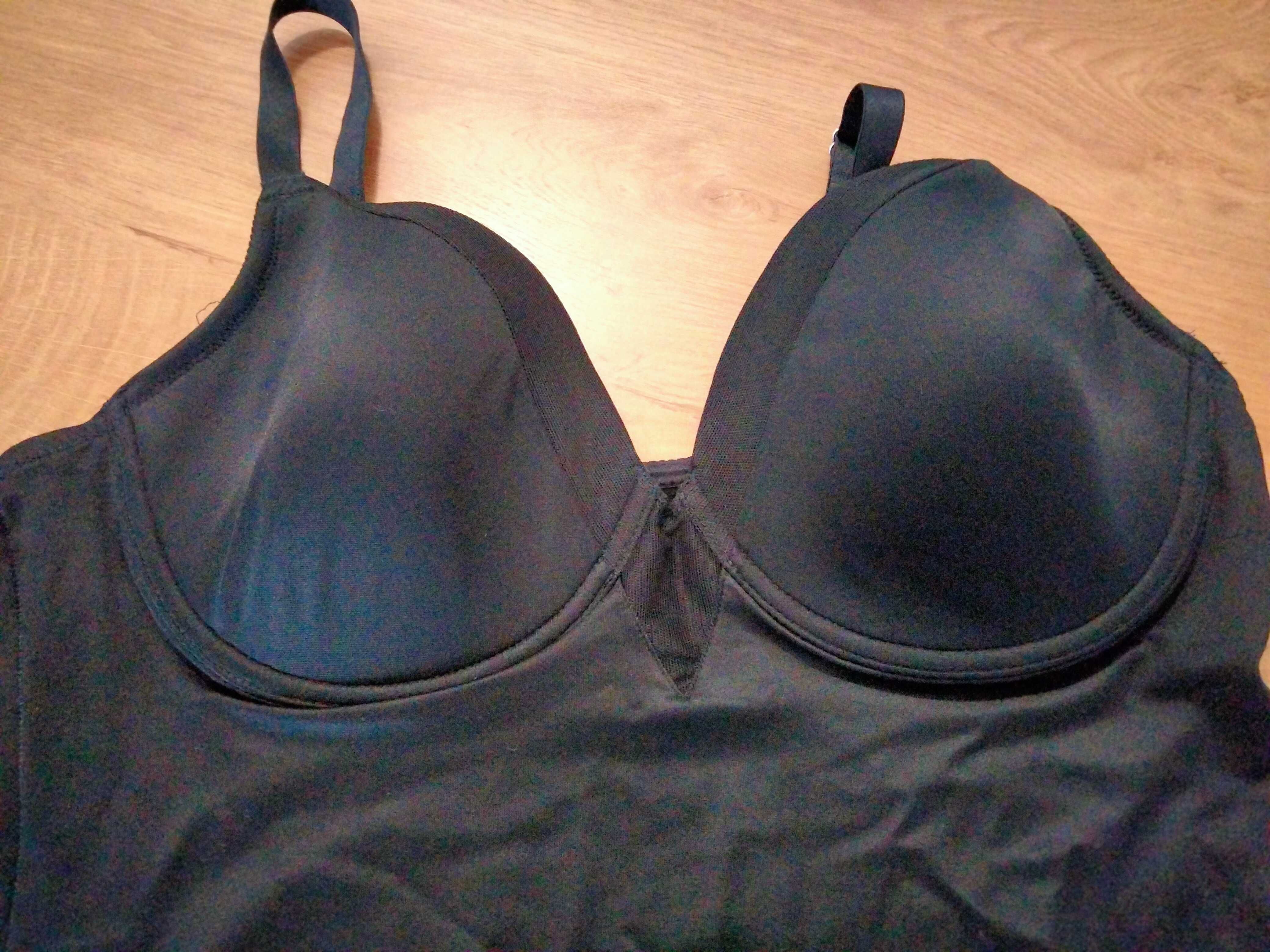 Triumph body true sharpe fiszbiny, regulowane ramiączka rozmiar 85B
