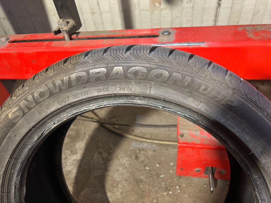 Imperial SnowDragon UHP 225/45/17 94V
