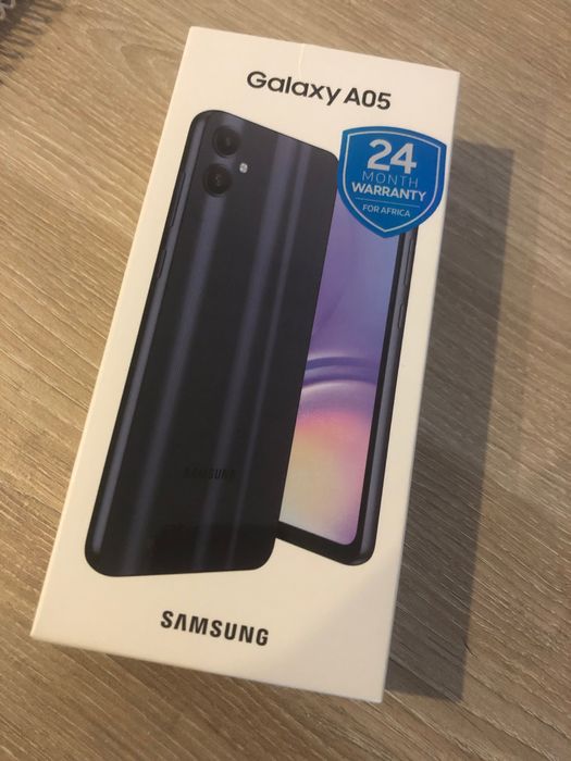 Vendo Samsung Galaxy A05 4g Ram 512GB em Memória Externa e mais 64GB