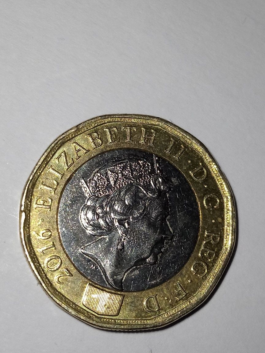 1 funt królowa Elżbieta 2016