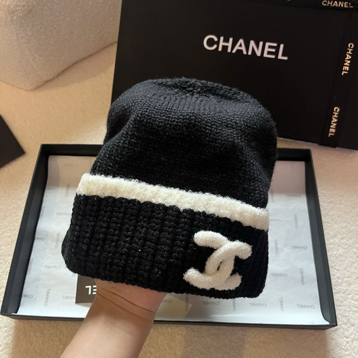 Czapka chanel czarna cc