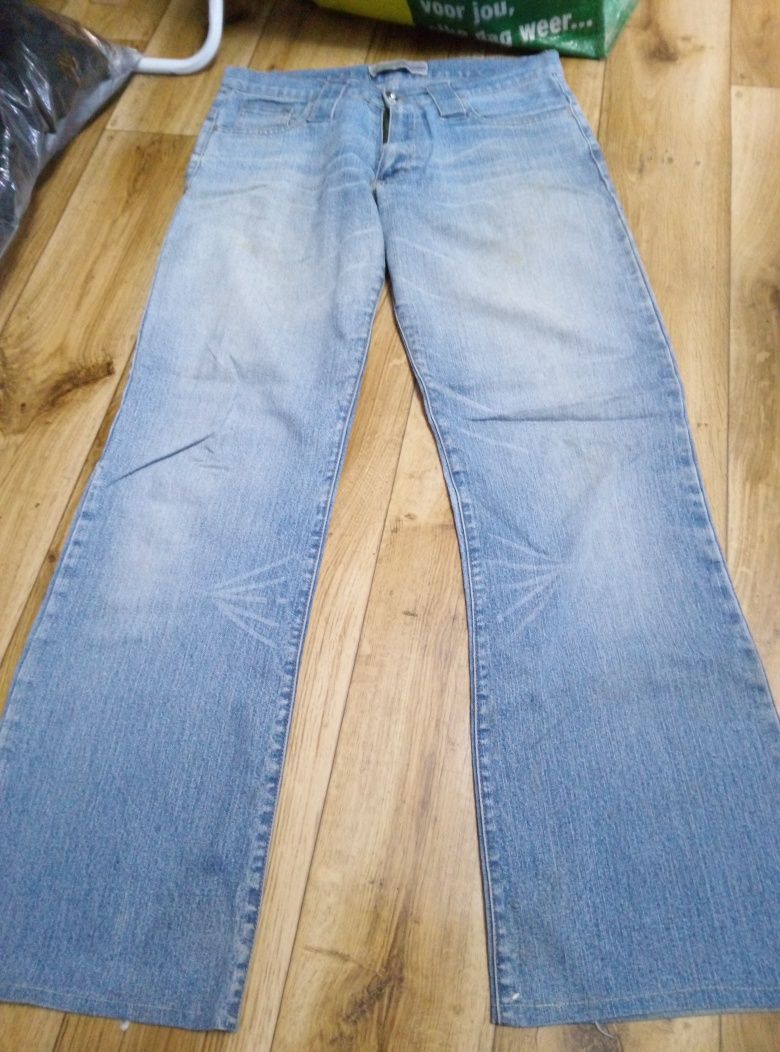 Jeansy Armoda 40/L