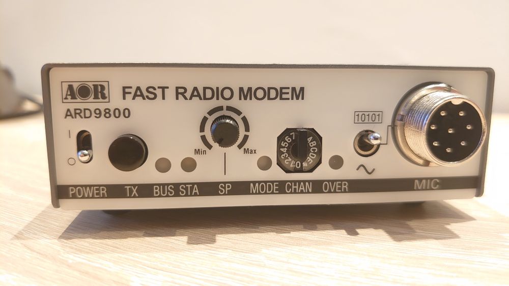 AOR ARD9800 Radio