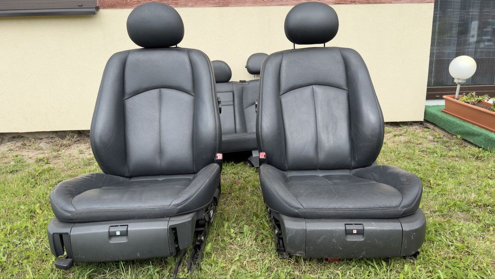 Przednie Fotele Mercedes W211