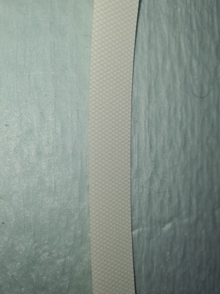 Меламінова стрічка з клеєм Біла 20 мм