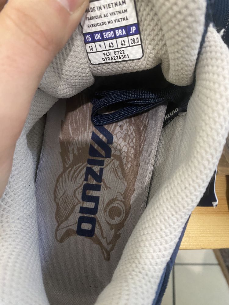 Чоловічі кросівки MIZUNO WAVE MUJIN TL NAVY/BEIGE D1GA226301