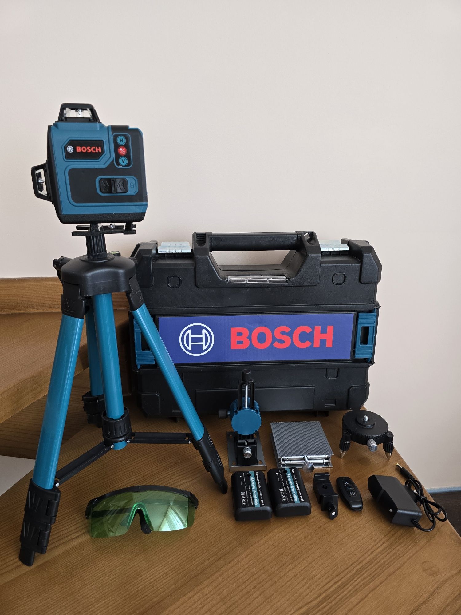 2 АКБ! КЕЙС! Лазерный уровень BOSCH 4D 16 линий, лазерний рівень.