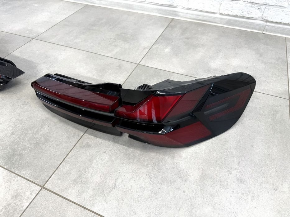 Ліхтарі стопи LCI 2023+ рестайлінг для BMW X5 G05 2018-2022 З НАДПИСОМ