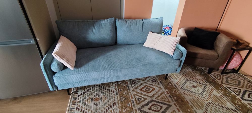 Sofá Novo azul claro