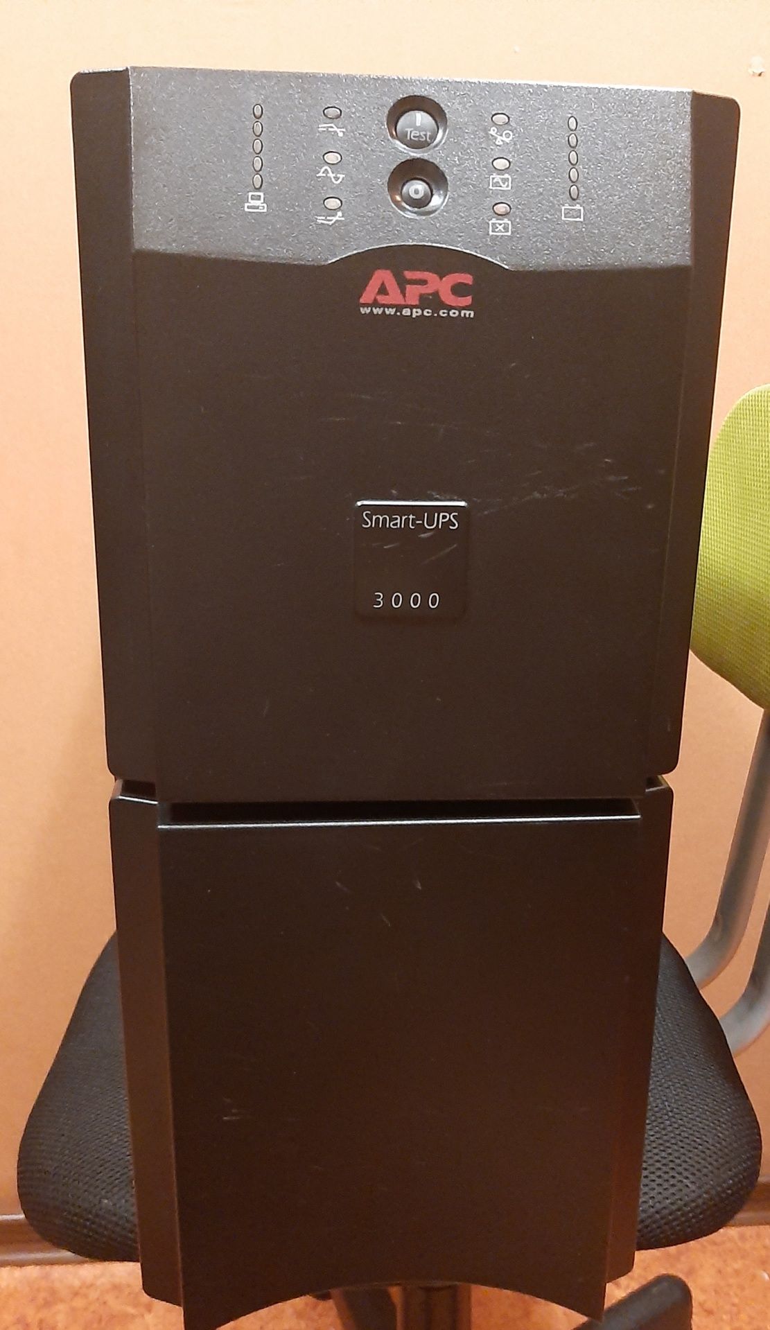 АРС Smart-UPS 3000VA