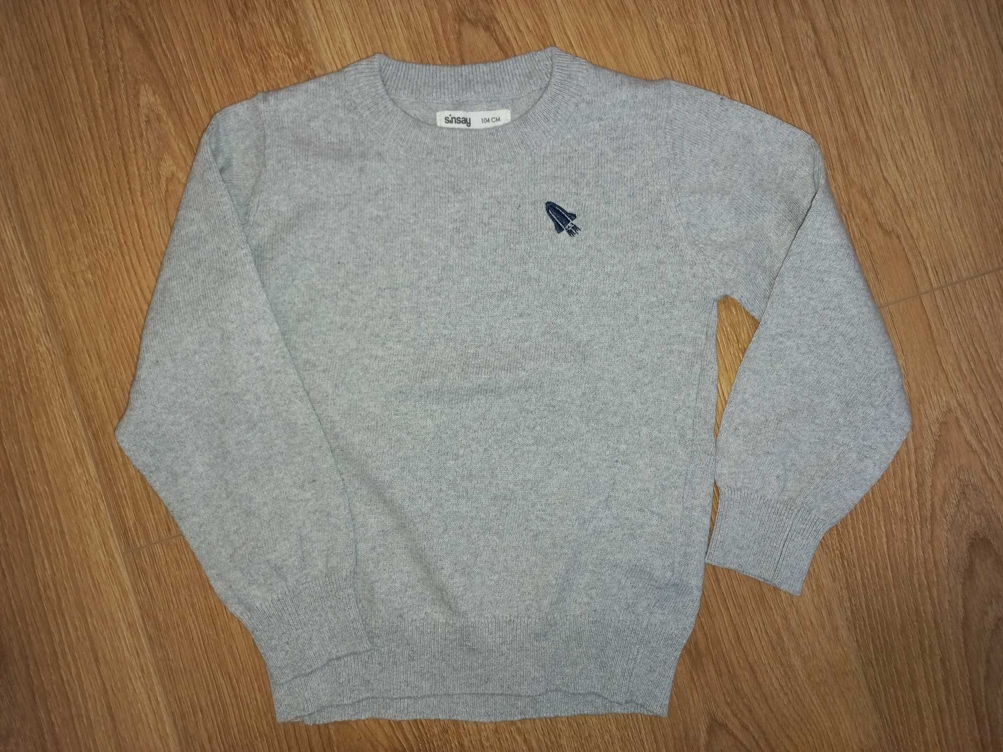 Sweter chłopięcy - rozmiar 104
