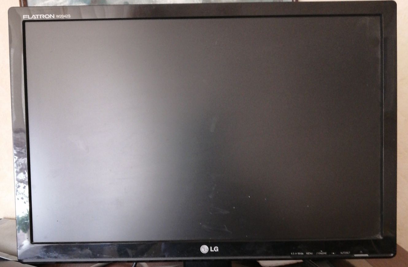Монитор LG, 20 дюймов