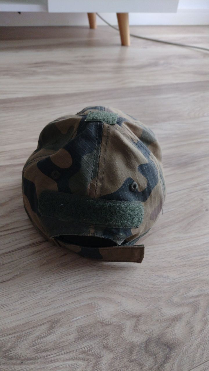 Beret + czapka + pasek