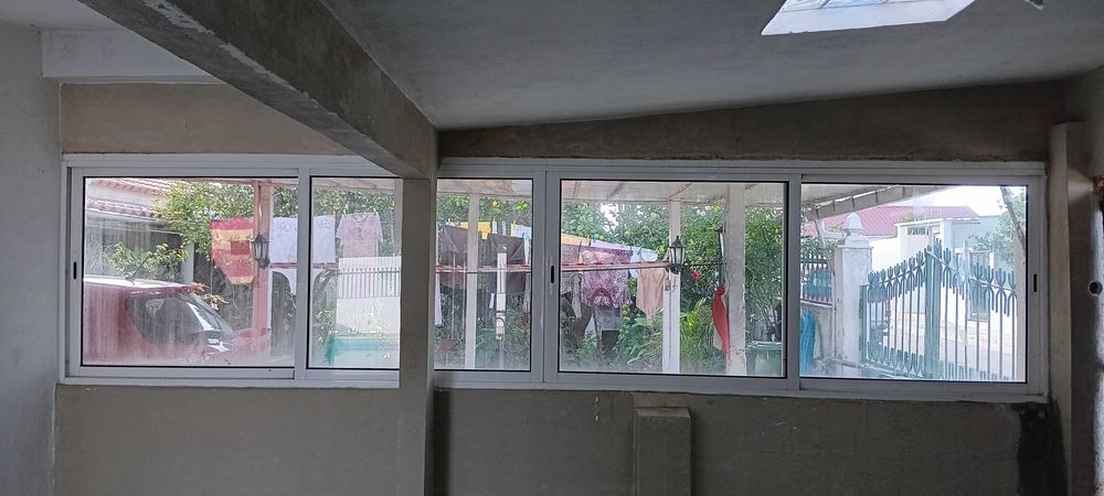 Vendo janelas em alumínio