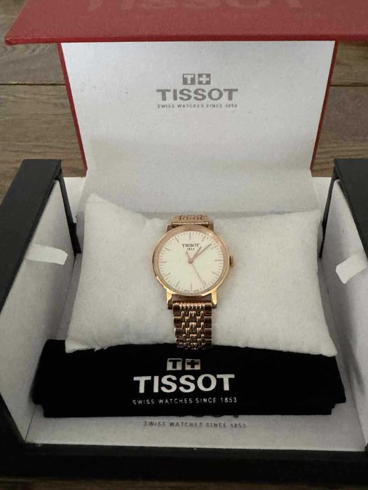 Tissot oryginalny zegarek damski,nowy.