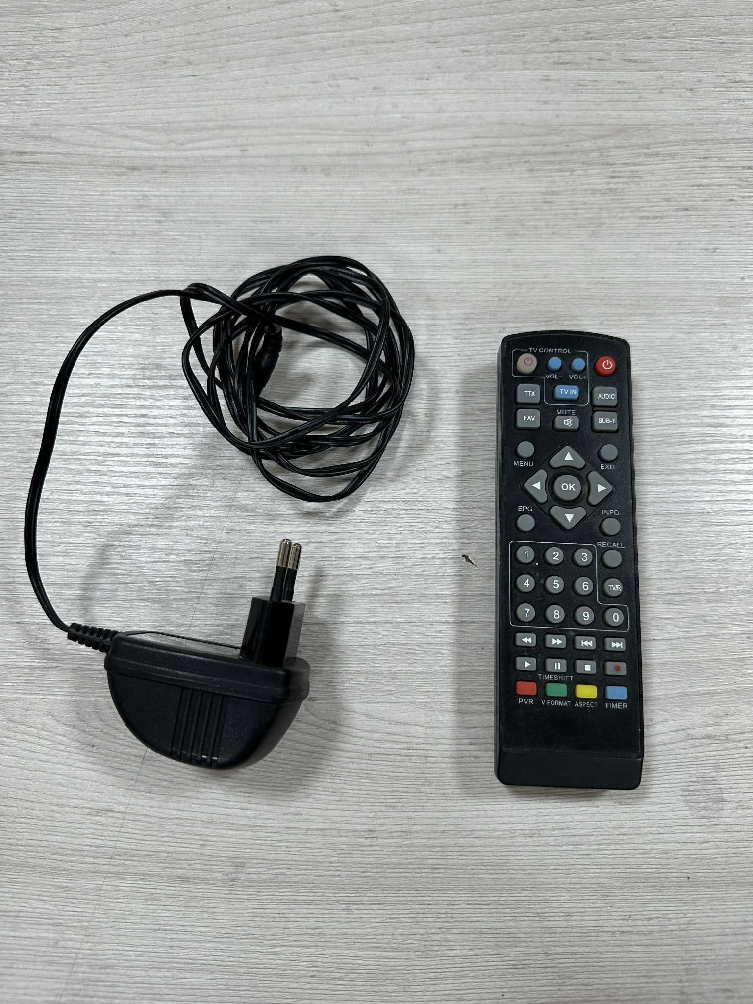 Dekoder Manta DVB-T07 + pilot