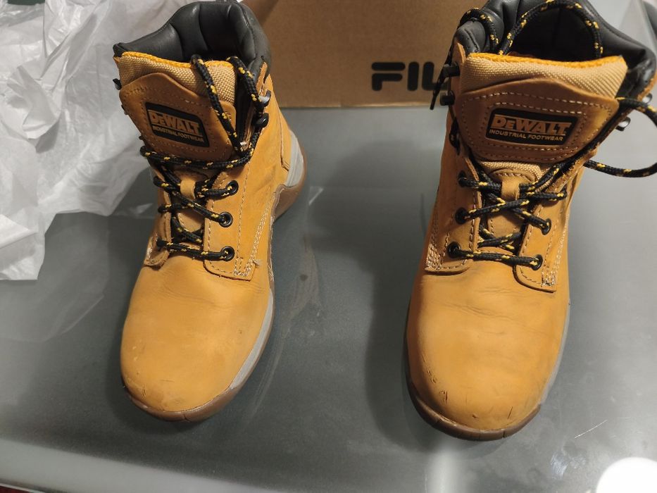 botas  segurança DEWALT  biqueira de aço ( NOVAS / LER ANÚNCIO)