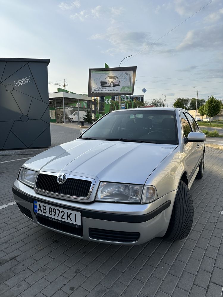 Skoda TOUR 2005 р