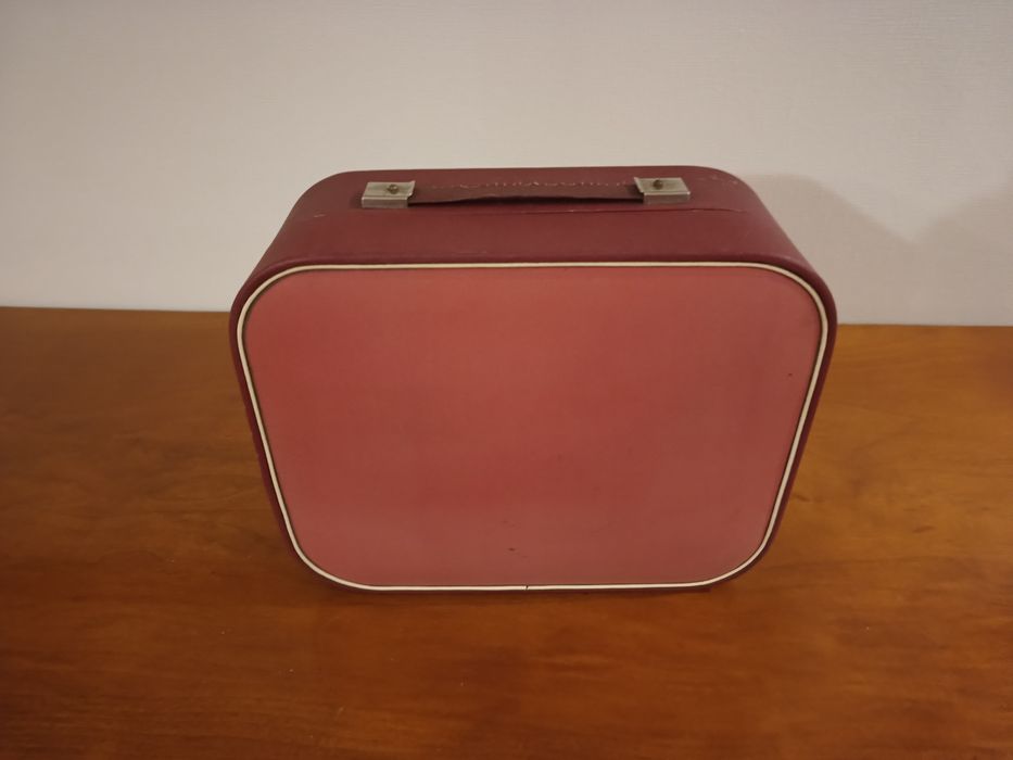 Stary sprawny gramofon