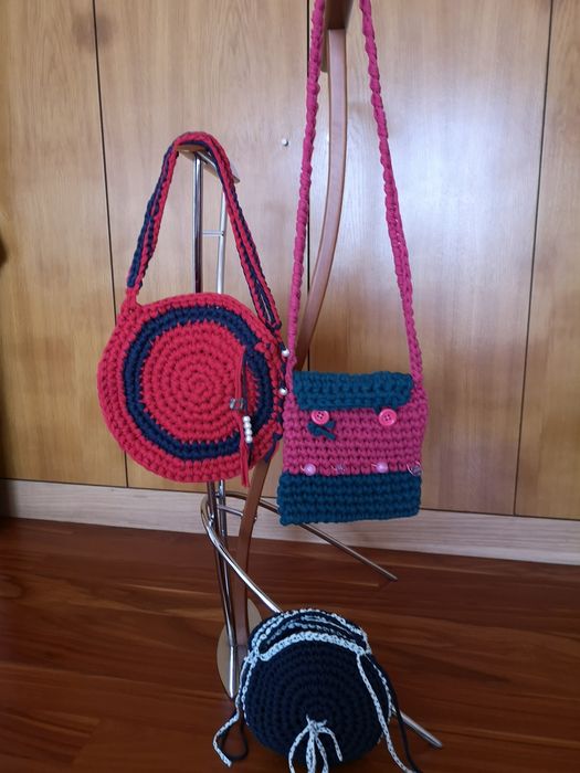 5 bolsas em croché